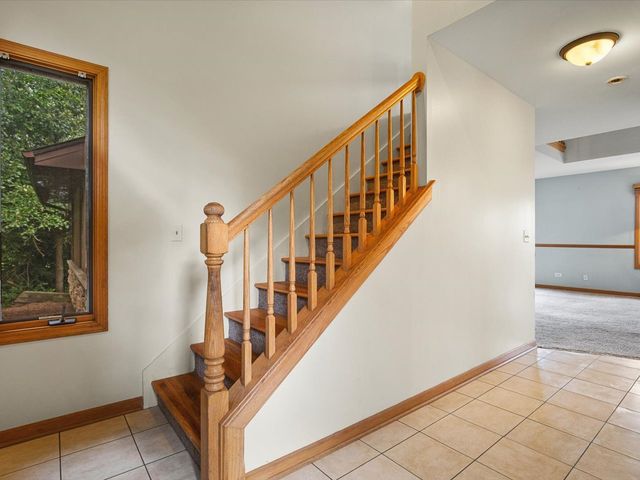 2615 Poplar View Bend, Elgin, IL 60120