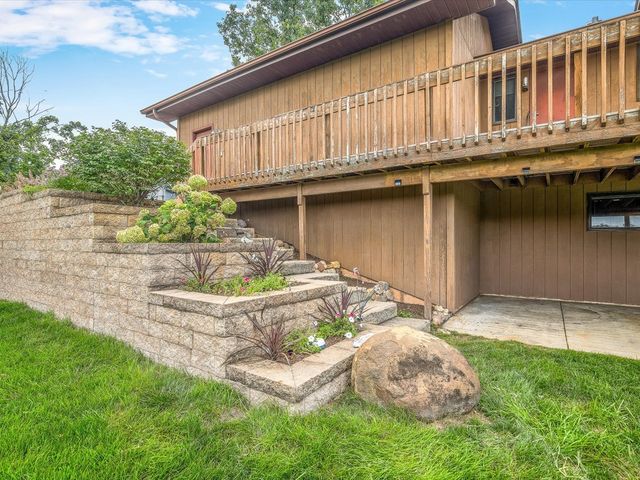 2615 Poplar View Bend, Elgin, IL 60120