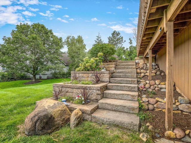 2615 Poplar View Bend, Elgin, IL 60120