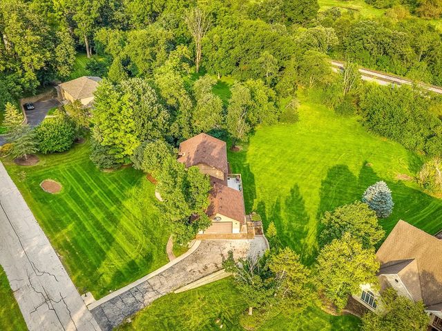 2615 Poplar View Bend, Elgin, IL 60120