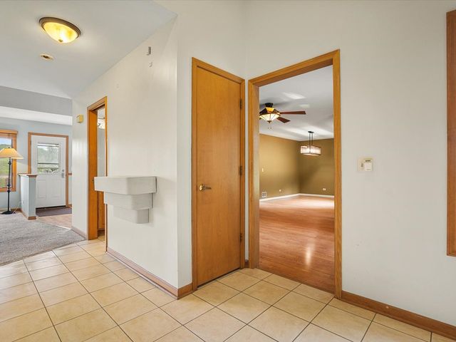 2615 Poplar View Bend, Elgin, IL 60120