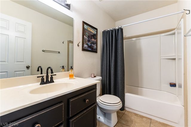 5419 Centurion Court 203, Las Vegas, NV 89122