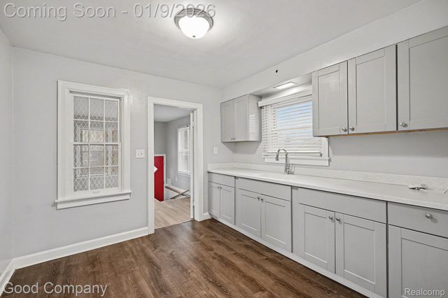 20781 15 Mile Road, Clinton Charter Township, MI 48035