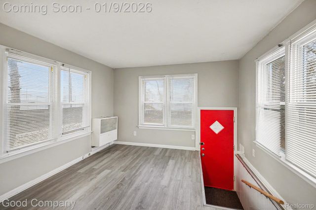 20781 15 Mile Road, Clinton Charter Township, MI 48035