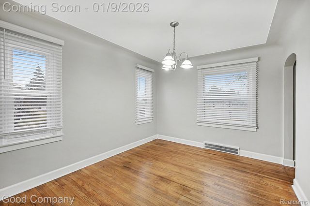 20781 15 Mile Road, Clinton Charter Township, MI 48035