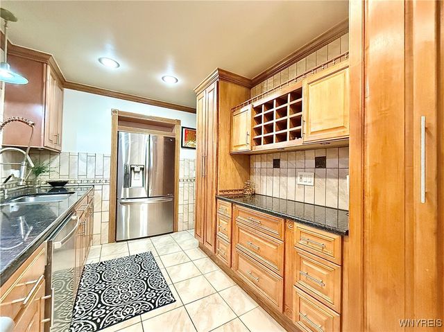 676 North Ellicott Creek Road, Amherst, NY 14228