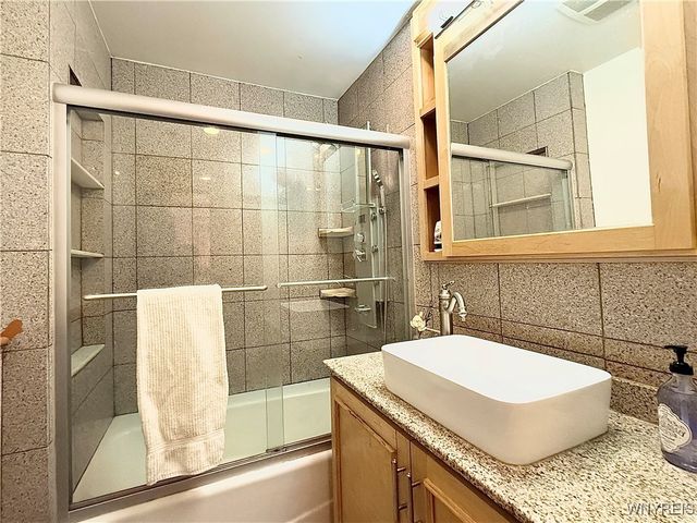 676 North Ellicott Creek Road, Amherst, NY 14228