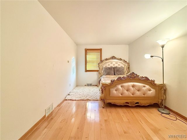 676 North Ellicott Creek Road, Amherst, NY 14228