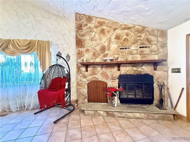 676 North Ellicott Creek Road, Amherst, NY 14228