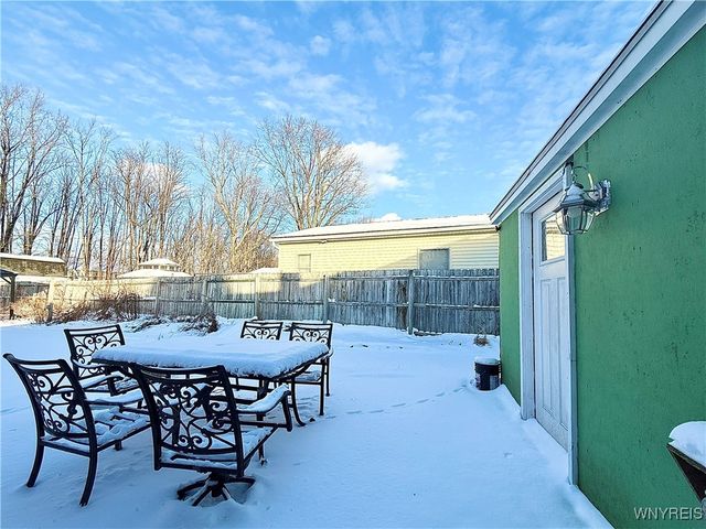 676 North Ellicott Creek Road, Amherst, NY 14228