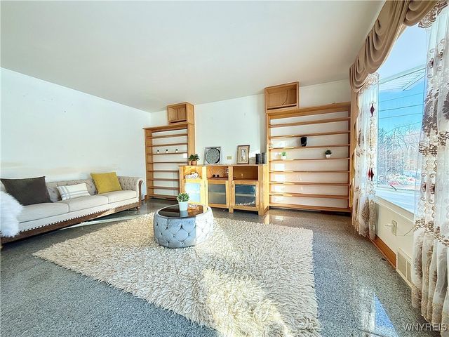 676 North Ellicott Creek Road, Amherst, NY 14228