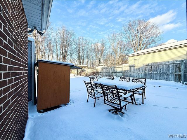 676 North Ellicott Creek Road, Amherst, NY 14228