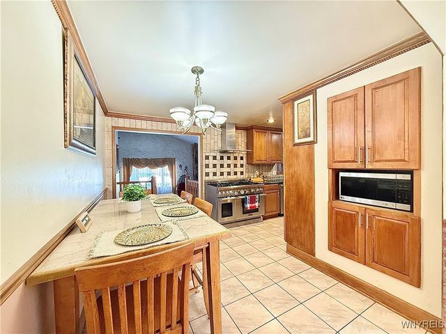 676 North Ellicott Creek Road, Amherst, NY 14228