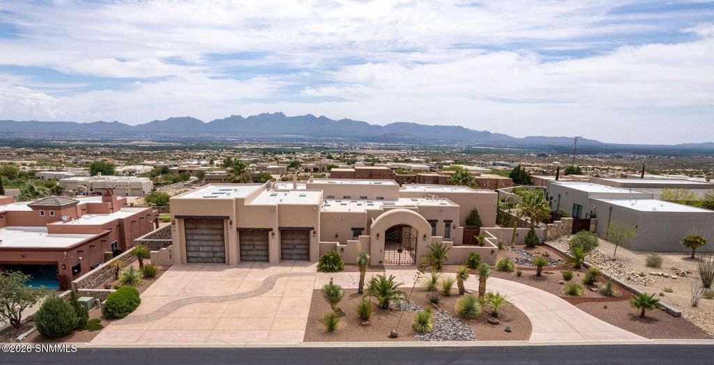 8109 Constitution Road, Las Cruces, NM 88007