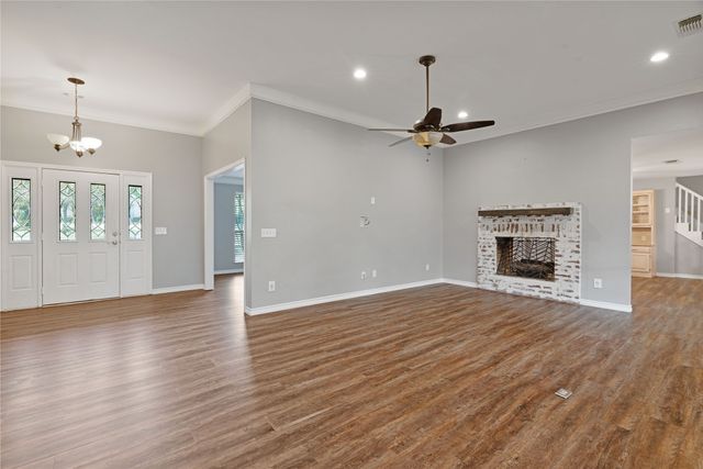 3925 Lakeshore Drive, Reno, TX 75462