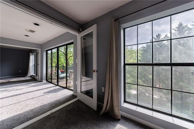 27306 Plantation Drive NE 306, Atlanta, GA 30324