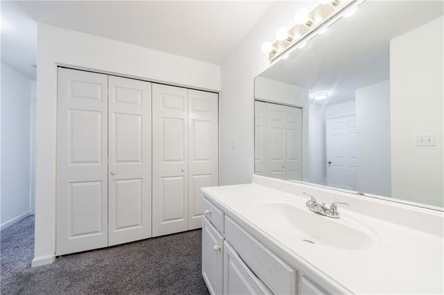 27306 Plantation Drive NE 306, Atlanta, GA 30324