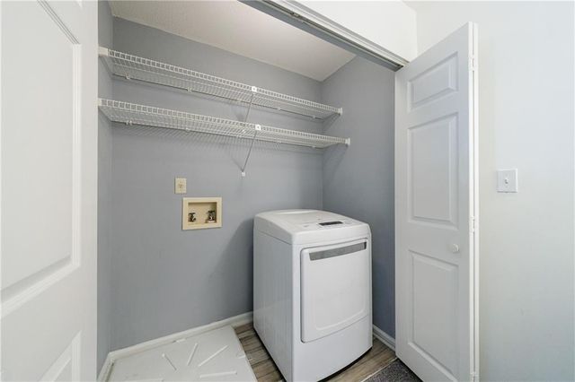 27306 Plantation Drive NE 306, Atlanta, GA 30324