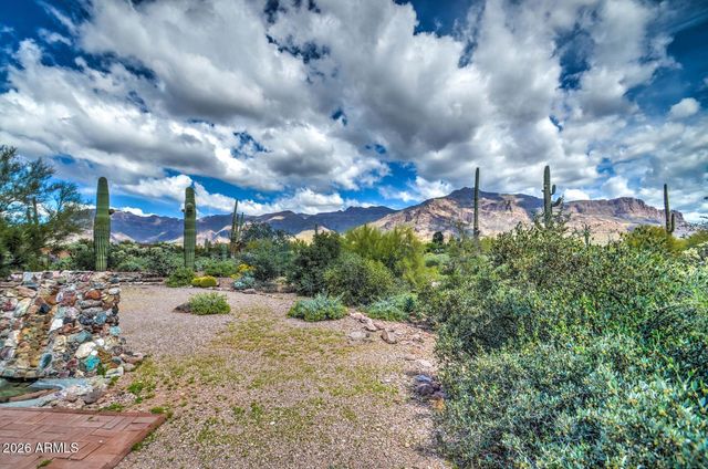 10581 E VALLEY VIEW Drive, Gold Canyon, AZ 85118