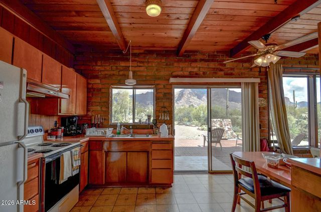 10581 E VALLEY VIEW Drive, Gold Canyon, AZ 85118