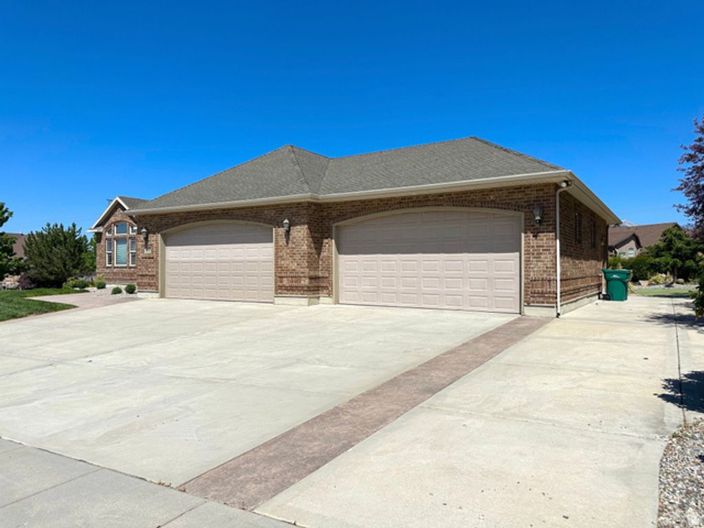 15117 S 2700 W, Bluffdale, UT 84065 — photo 4