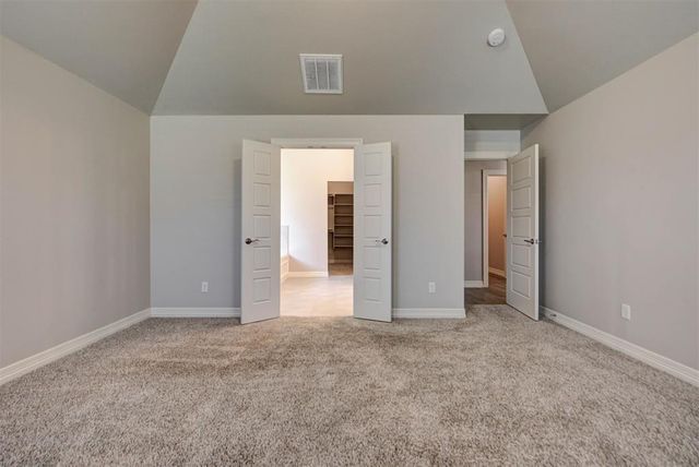 9113 Anaum Lane, Yukon, OK 73099