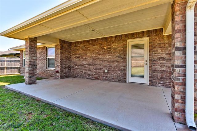 9113 Anaum Lane, Yukon, OK 73099