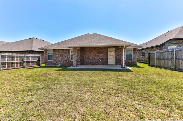 9113 Anaum Lane, Yukon, OK 73099