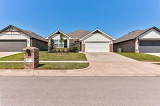 9113 Anaum Lane, Yukon, OK 73099