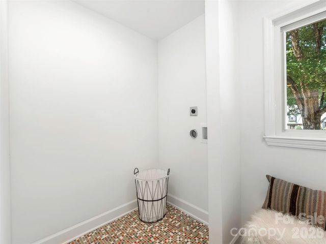 3717 Flowerfield Road, Charlotte, NC 28210
