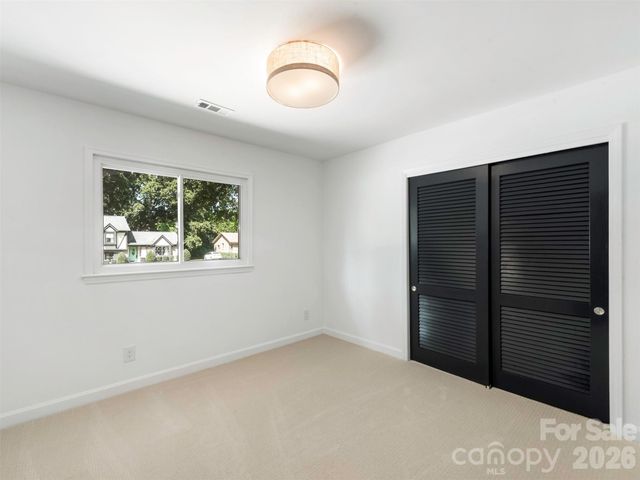 3717 Flowerfield Road, Charlotte, NC 28210