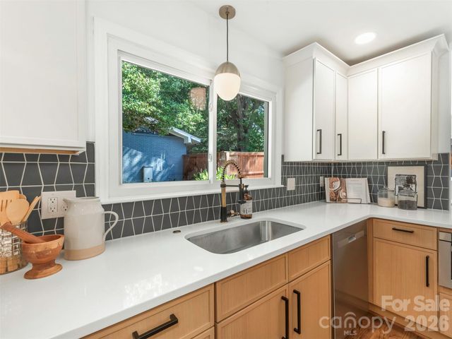 3717 Flowerfield Road, Charlotte, NC 28210
