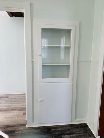 1042 W Third Street, West Plains, MO 65775