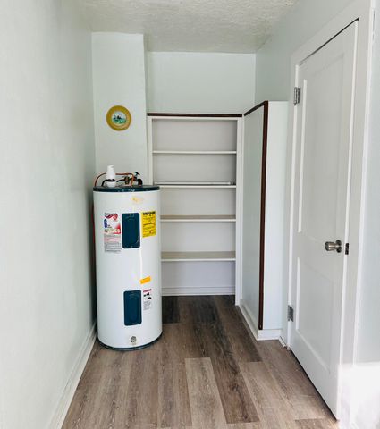 1042 W Third Street, West Plains, MO 65775