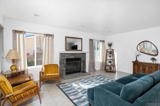 19065 Envoy Ave, Corona, CA 92881