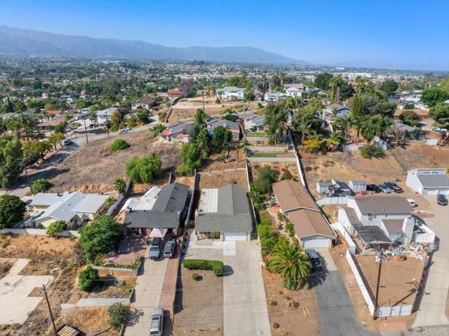 19065 Envoy Ave, Corona, CA 92881