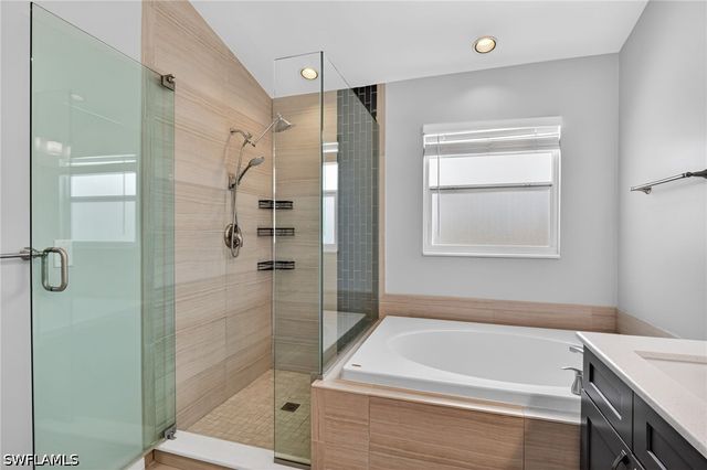1720 16th ST NE, Naples, FL 34120