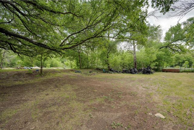 2716 Citation DR, Del Valle, TX 78617