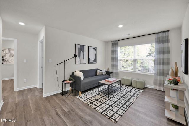 648 Saint Andrews Drive, Kingsport, TN 37664