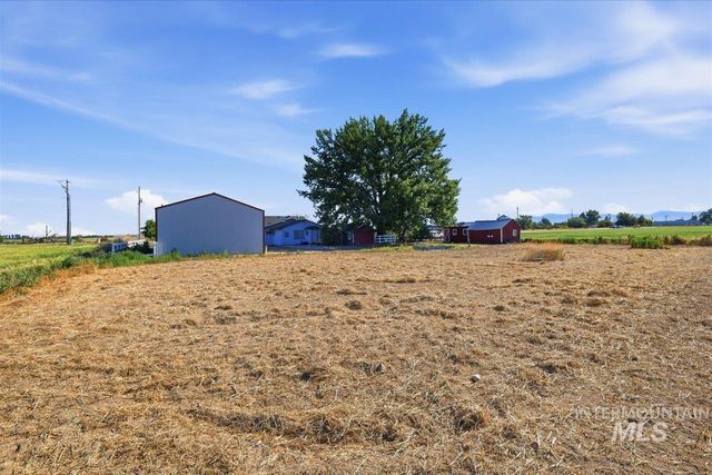 4505 Ustick Rd, Nampa, ID 83687