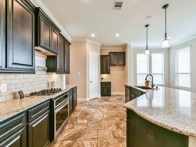 21918 Avalon Queen Drive, Spring, TX 77379