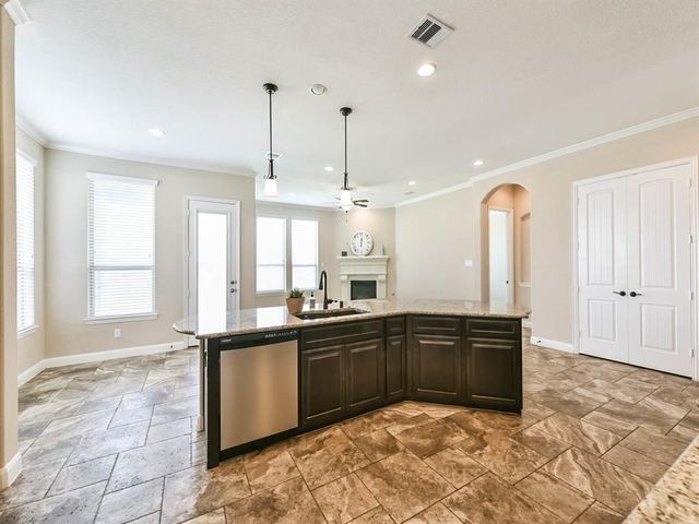 21918 Avalon Queen Drive, Spring, TX 77379