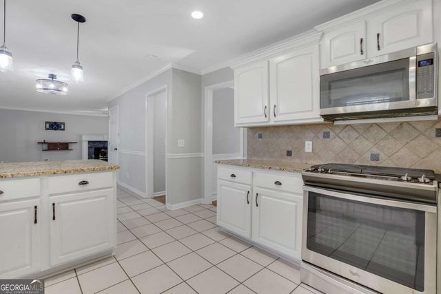 6049 Wyndham Woods Drive, Powder Springs, GA 30127