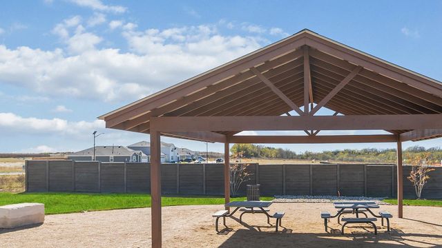 456 Sandringham LOOP, Kyle, TX 78640