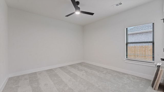 86 N Banner Avenue, Farmington, AR 72730