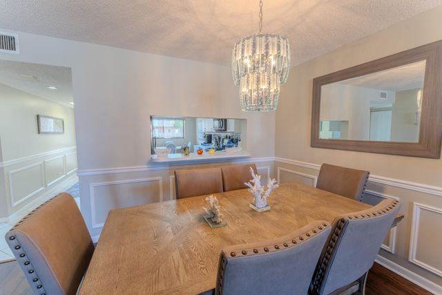 4725 E Lucerne Lakes Blvd Boulevard E 203, Lake Worth, FL 33467