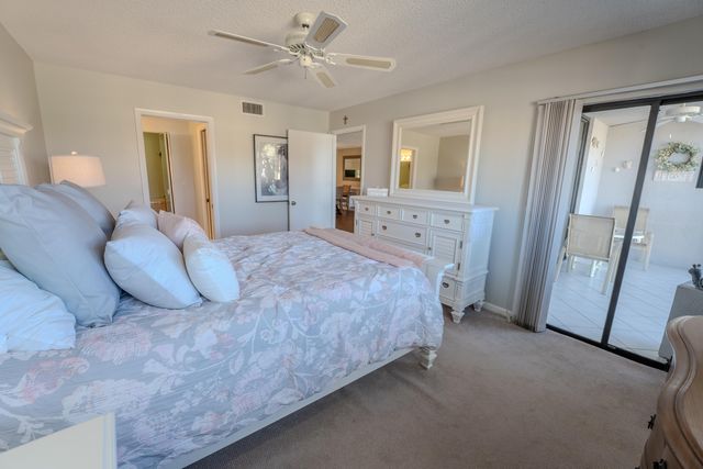 4725 E Lucerne Lakes Blvd Boulevard E 203, Lake Worth, FL 33467