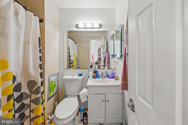 10711 FEATHERSTONE DR, Fort Washington, MD 20744