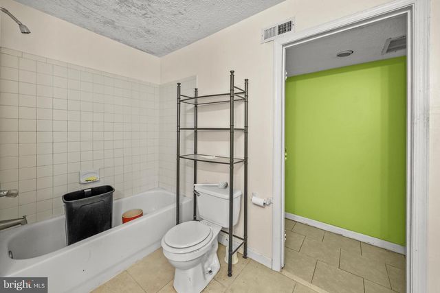 10711 FEATHERSTONE DR, Fort Washington, MD 20744