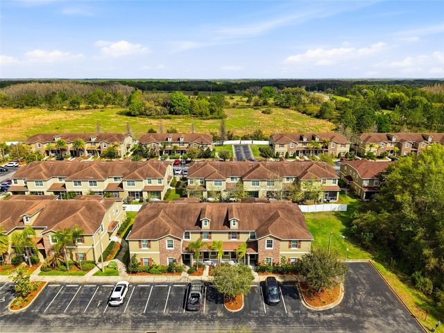 31209 GOSSAMER WAY, Wesley Chapel, FL 33543